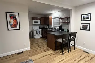Image de Cozy 2 Bedroom Home Near Hospitals and Interstate