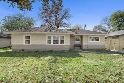 Image de Renovated Pasadena Home - Near Houston Attractions