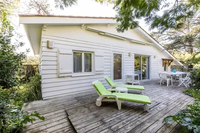 Image de Villa au Cap-Ferret, avec piscine partagée et climatisation