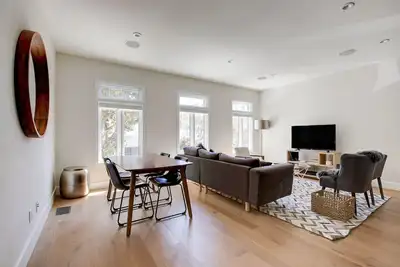 Image de Classic Russian Hill 3br, nr Park, Museum, Dining & Shops, by Blueground