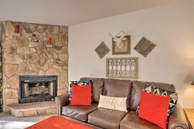Image de Angel Fire Condo Mountain Retreat by Velo
