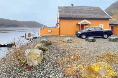 Image de Maison de vacances pour 6 a Gursken-By Traum