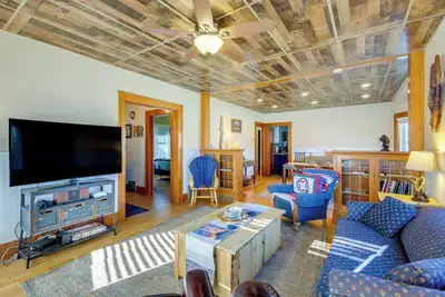 Image de Downtown Red Lodge Home - 8 Mi to Skiing!