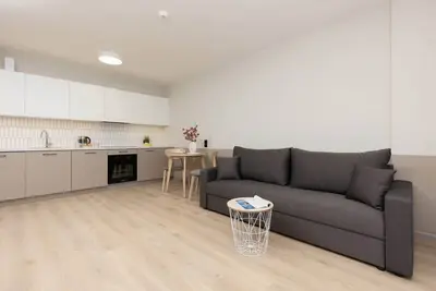 Image de Mokotów Business Center B103 | Studio | Balcony