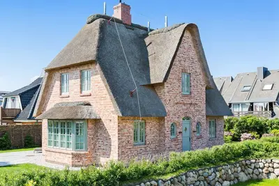 Image de In Bester, Strandnaher Lage Gelegenes, Freistehendes Luxus-haus Unter Reet