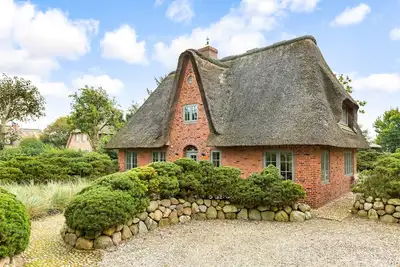 Image de Das HiirhĂĽs ist ein Ferienhaus der Extraklasse