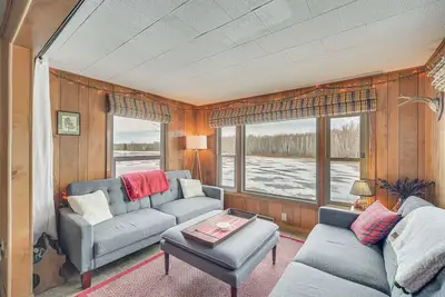 Image de Mason Cabin w\/ Private Dock on Marengo Lake!