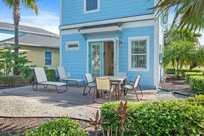 Image de Margaritaville cottage near Sunset Walk and Disney!