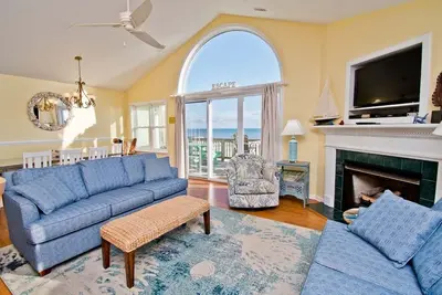 Image de Great Escape West, Oceanfront Duplex in Emerald Isle, Nc!
