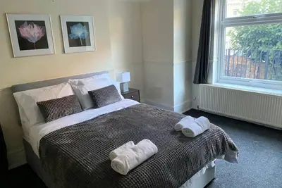 Image de Gravesend Spacious 1 bedroom Apartment - 2 mins Walk to Station