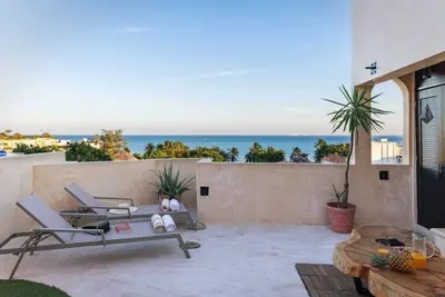 Image de Breathtaking Penthouse on 5th Avocean view private infinity pool and rooftop