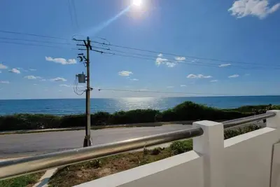 Image de Condo on the Caribbean