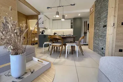 Image de Appartement 8 personnes Haut de Gamme au cœur du village