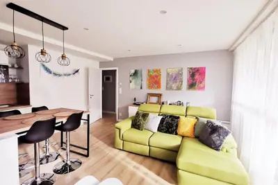Image de Bel Appartement Avec Jardin Privé au Calme
