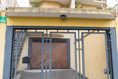 Image de Sobrado Aconchegante na Capital de Sp Com Diversos Quartos, SuĂtes e Piscina