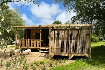 Image de Lodge Serenity-Premium 3 Pièces 4 Personnes + Spa + Tv