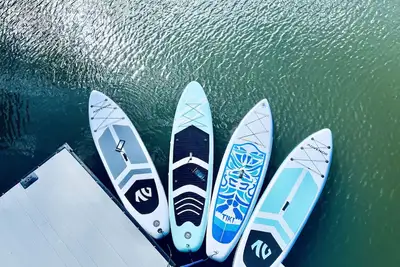 Image de ☀️New Home☀️ - 2 Master Bedrooms, Double Decker Dock, Lillypad, Paddle Boards