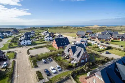 Image de Achter Dünem, App. 5 - Bestlage Zwischen Dorfteich & Dünen. Traumhaftes Landhaus im Friesenstil