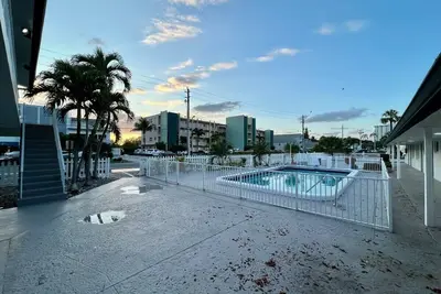 Image de Modernized Chic Beach Hotel - 21