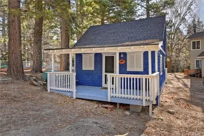Image de Peaceful 1-bedroom cabin in Green Valley Lake