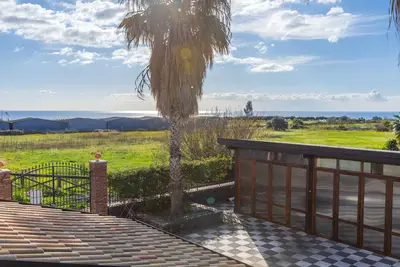 Image de Appartement de vacances \"Casa Margherita Vista Etna\" avec vue sur la mer, piscine et terrasses