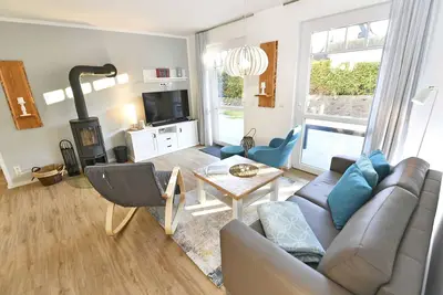 Image de Villa Düne 4 in Binz Wohnung 01 Dünengarten - Villa Düne 4 Binz Wohnung 01 Dünengarten