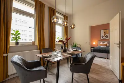 Image de Maremar Apartments Design Boxspringbett Küche Zentral Arbeitsplatz