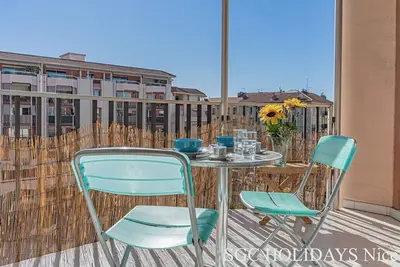 Image de Grand 2p climatisé avec terrasse - Nice proche Port