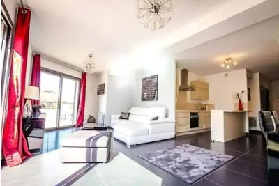 Image de Grand Apt 3 chambres au port de Porto Vecchio avec Terrasse et Piscine