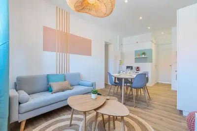 Image de Appartement 2 chambres proche tram, Chr + parking