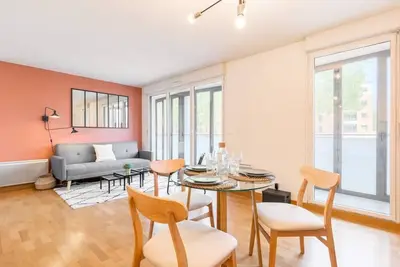 Image de Appartement 1 chambre avec loggia et parking
