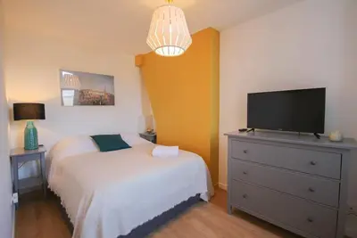 Image de Superbe appart. 2 chambres en plein centre!