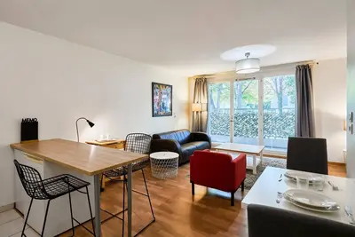 Image de Appartement proche Gares avec parking