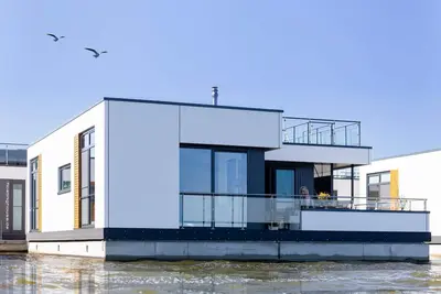 Image de Floatinghouses Ribnitz-damgarten - Wasservillen an der Ostsee