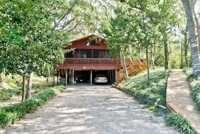 Image de Hasell Cottage, Oceanside House in Emerald Isle, Nc!