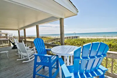 Image de Hide 'n Sea, Oceanfront House in Emerald Isle, Nc!