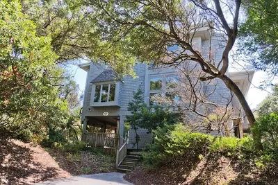Image de Hunt For The Best, Oceanfront House in Pine Knoll Shores, Nc!