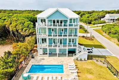 Image de Isle Stay Awhile, Almost Oceanfront House in Emerald Isle, Nc!