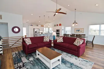 Image de Kiwi Dream, Almost Oceanfront Duplex in Emerald Isle, Nc!