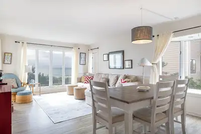 Image de Maritime West B1, Oceanfront Condo in Pine Knoll Shores, Nc!