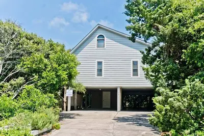 Image de Nina Street House, Oceanside House in Emerald Isle, Nc!