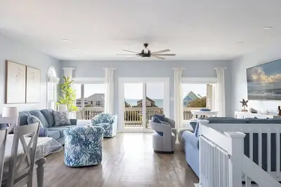 Image de Nor Easter, Almost Oceanfront Duplex in Emerald Isle, Nc!