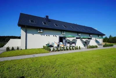 Image de Belle maison mitoyenne pour 4 personnes, Mielenko