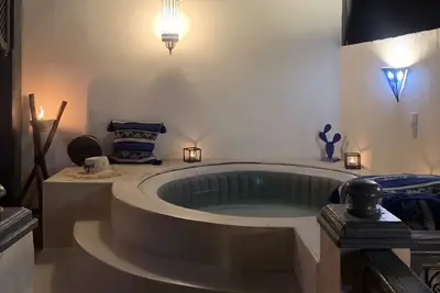 Image de Au cœur de la médina, Riad exclusif avec jacuzzi