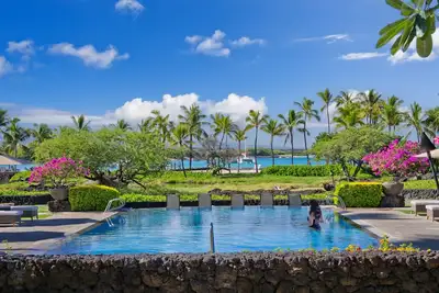 Image de Walk to Beach from Lux Condo w/Hilton Pool Pass