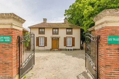Image de Les Tilleuls - Arrembecourt