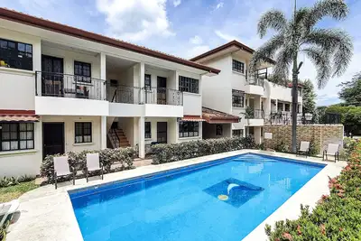 Image de Modern, bright, fully-equipped condo in the best area in Coco close to the beach
