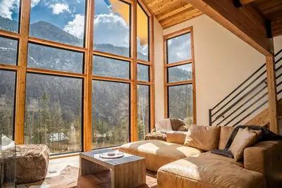 Image de Kachina Peak Chalet - Ski Haven in Taos Ski Valley