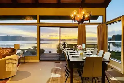 Image de Oyster Paradise Beach House in Tahuya, Hood Canal