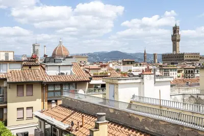 Image de Two Medieval Towers-Home&Experience&view 360°